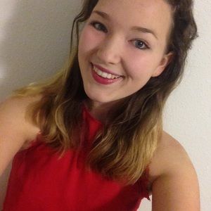 Meet your Posher, Melanie