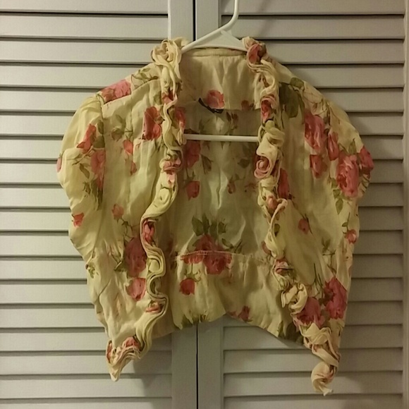 Short sleeve cardigan