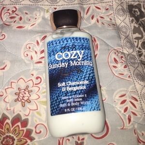 NWOT Bath & Body Works Cozy Sunday Morning Lotion