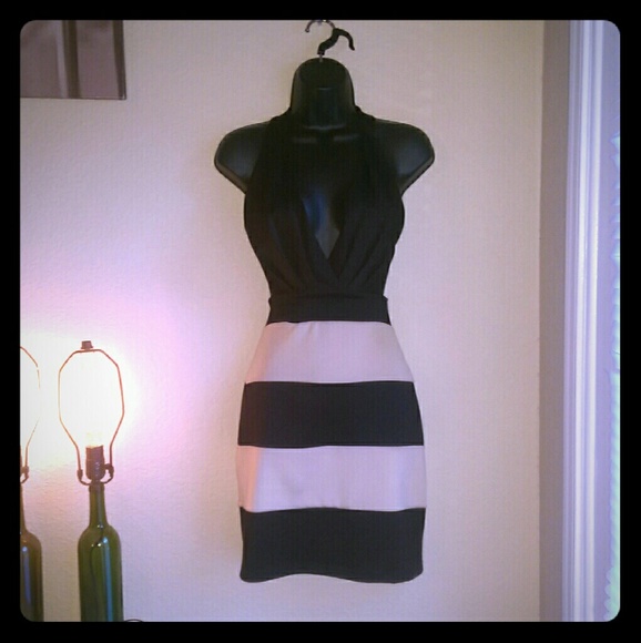 Dresses & Skirts - Super sexy black and tan dress: love culture