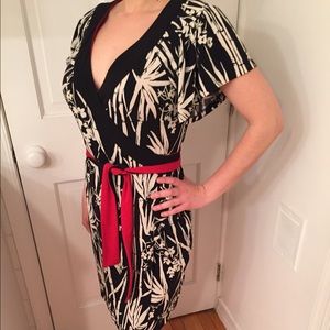 Eci kimono-style wrap dress