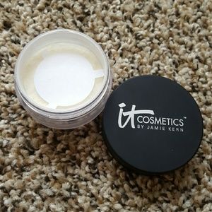IT Cosmetics Bye Bye Pores Loose Powder