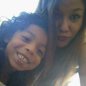 Meet your Posher, Corina