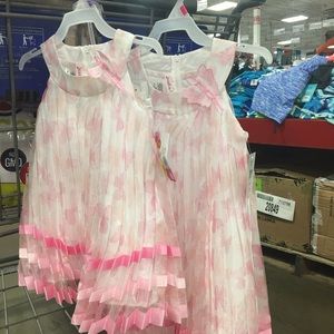 Meet your Posher, Lois