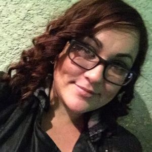 Meet your Posher, Mariela