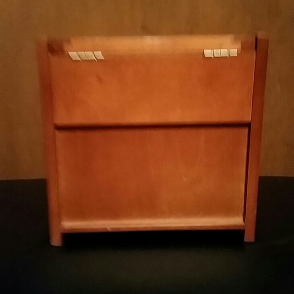 Jewelry box - Picture 4 of 4