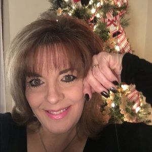 Meet your Posher, Bonnie