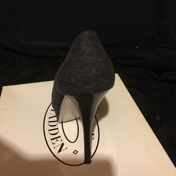 Steve Madden - Picture 2 of 4