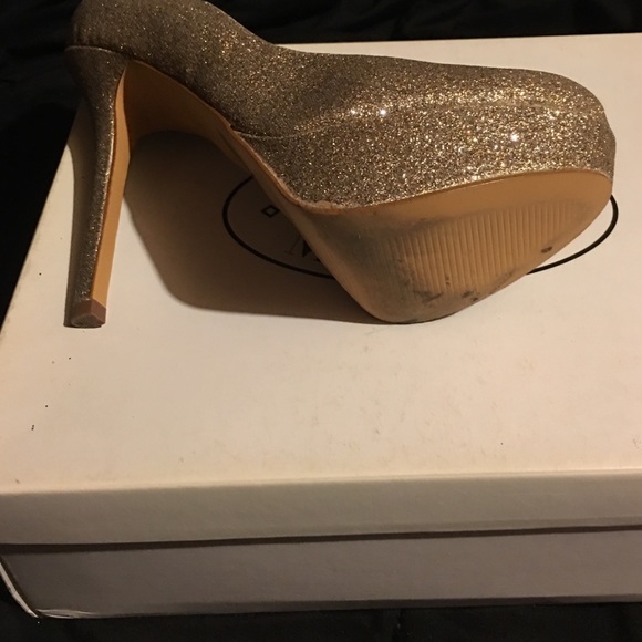 Steve Madden - Picture 3 of 4