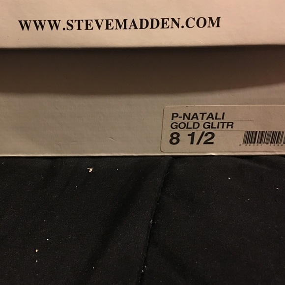 Steve Madden - Picture 4 of 4