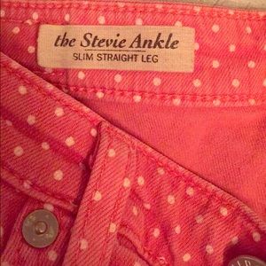 Super cute polka dot jeans🍒