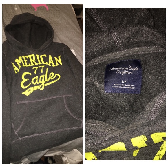 American Eagle Sweater