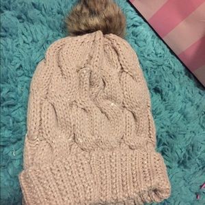 *NEW* Beige Knit Beanie