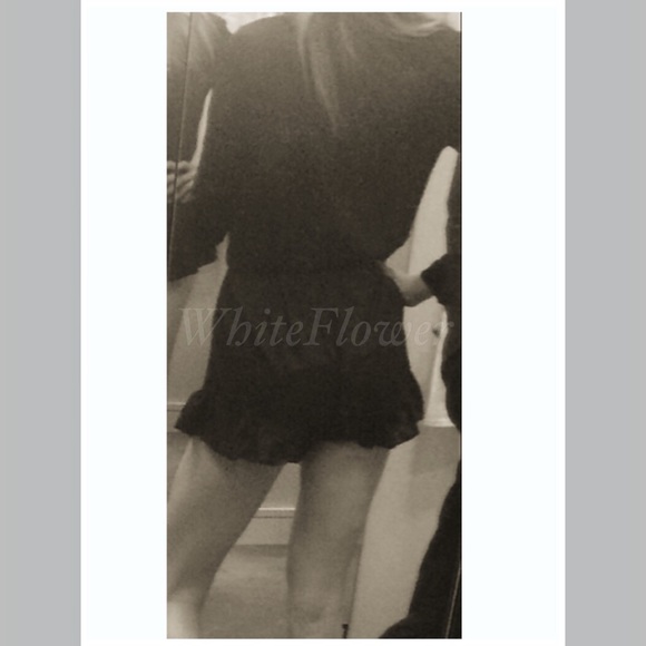 Black Deep V Jumpsuit - Picture 3 of 4