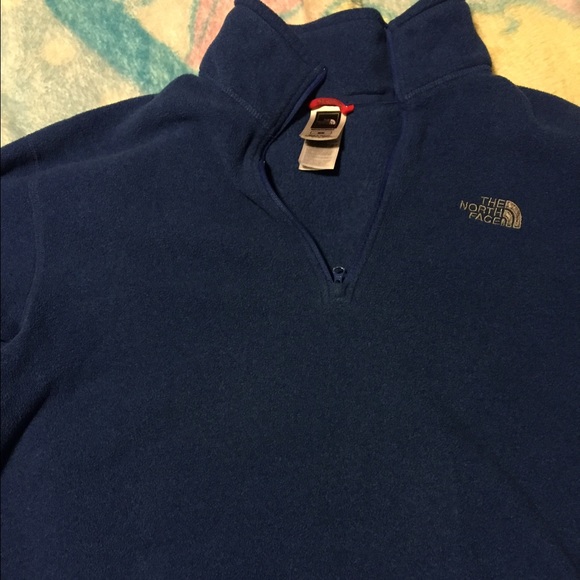 North Face Quarter Zip Fleece