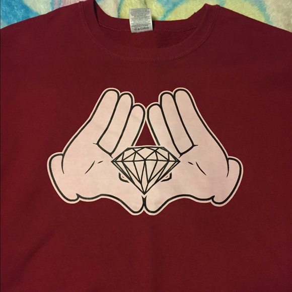 Diamond Crew Neck Sweatshirt