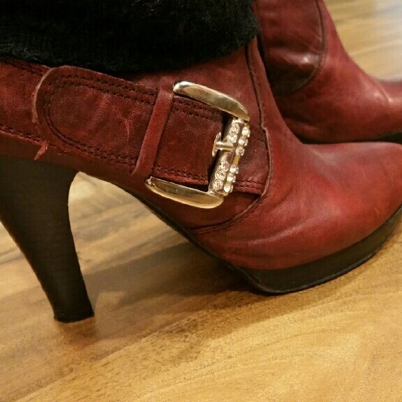 Italian leather boots with built in leg warmer - Picture 2 of 4