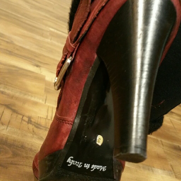 Italian leather boots with built in leg warmer - Picture 3 of 4