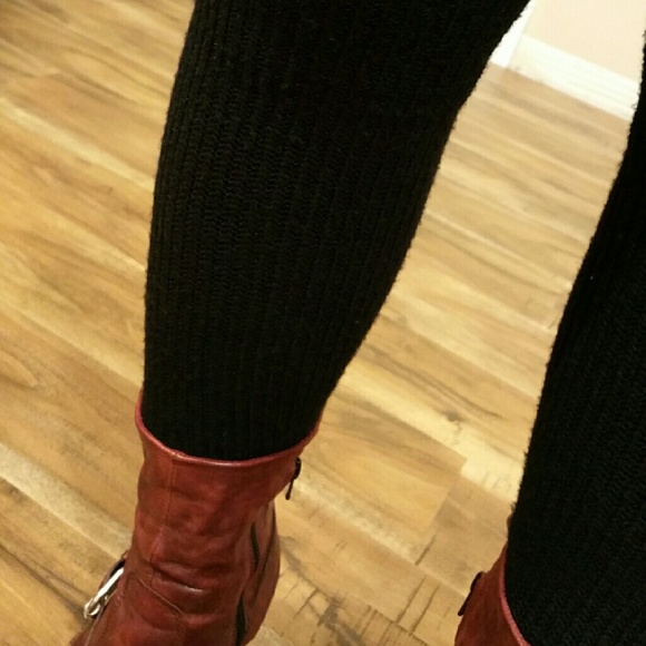 Italian leather boots with built in leg warmer - Picture 4 of 4