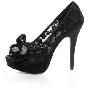 Chinese Laundry Black Lace Heels