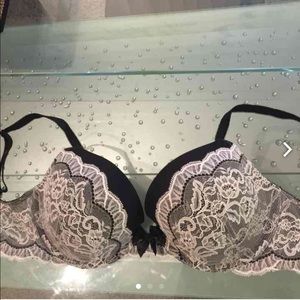 NEW WITH TAG Victoria secret bra dream Angels