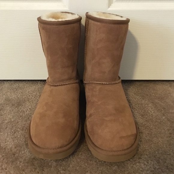 ✨FLASH SALE✨ Classic Short Ugg Boots