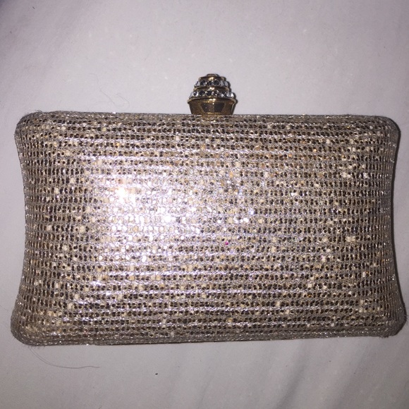 Forever 21 gold glitter clutch