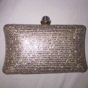 Forever 21 gold glitter clutch