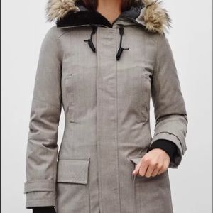 Aritzia TNA Bancroft Parka - BLACK, MEDIUM