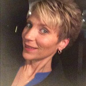 Meet your Posher, Kim