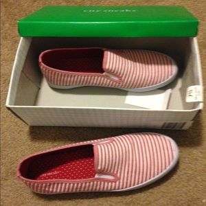 City Spade Red/White Slip-On Shoes