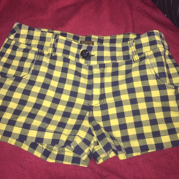 Black & Yellow Checkered Shorts. - Picture 1 of 2