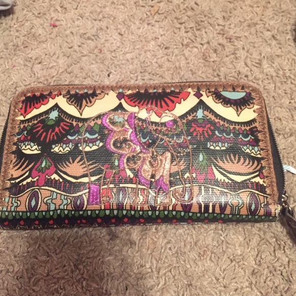 Sakroots Wallet
