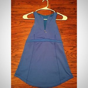 Lululemon top