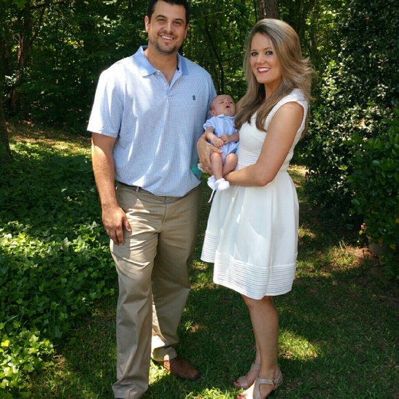 Meet your Posher, Lauren - Picture 3 of 12