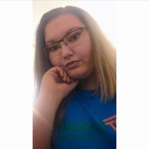 Meet your Posher, Cassandra