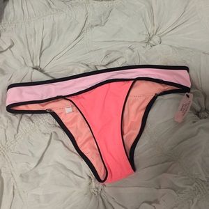 NEW W/ TAGS/NEVER BORN VS CHEEKY SWIM BOTTOMS!