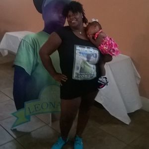 Meet your Posher, Donica