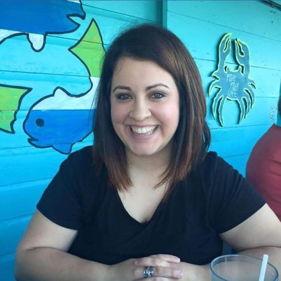 Meet your Posher, Kayla