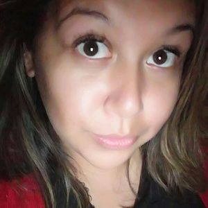 Meet your Posher, Beatriz