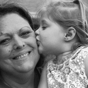 Meet your Posher, Lawana