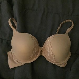 Vs bra 34D