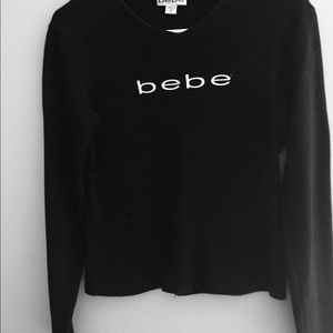 longsleeved T-shirt. Medium