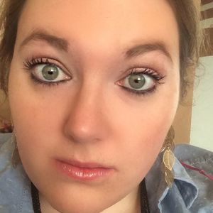 Meet your Posher, Dianna