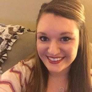 Meet your Posher, Kelsey