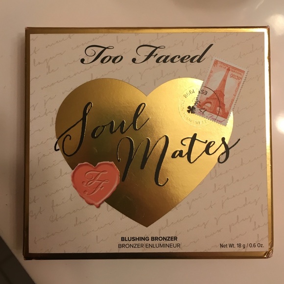 Too Faced soul mates Carrie and Big