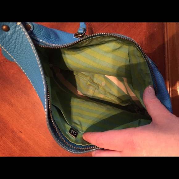 Gap shoulder bag - Picture 3 of 4