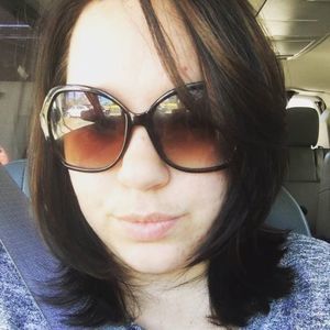 Meet your Posher, Hazel