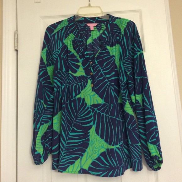 Lilly Pulitzer Elsa top M