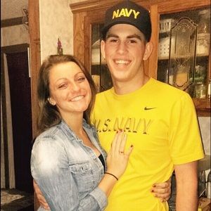 Meet your Posher, Hope